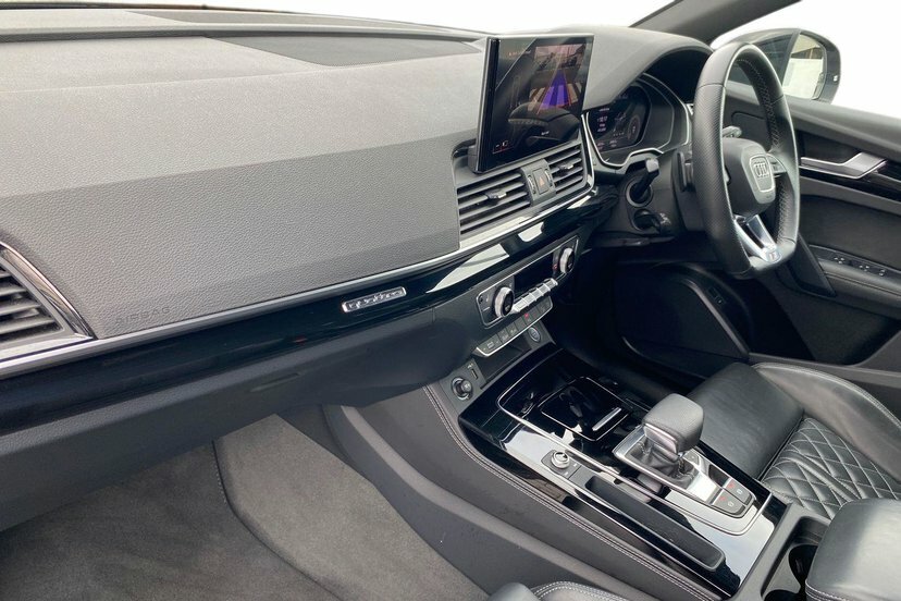Audi Q8 3.0 Tfsi V6 55 Black Edition Suv Tiptro Grey #2