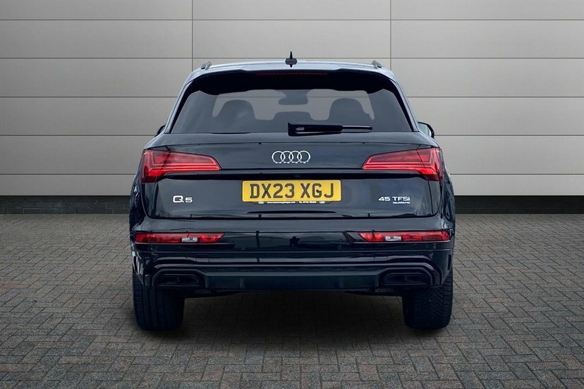 Audi Q8 4.0 Sq8 Tfsi Quattro Grey #11