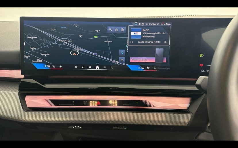 BMW i5 Saloon Black #8