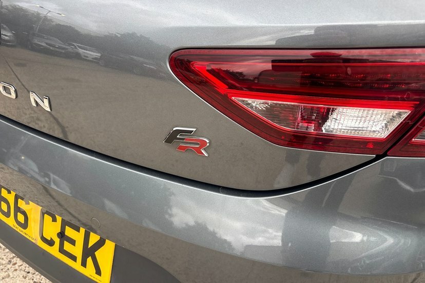 Seat Leon 1.4 Tsi Fr Technology Hatchback White #18