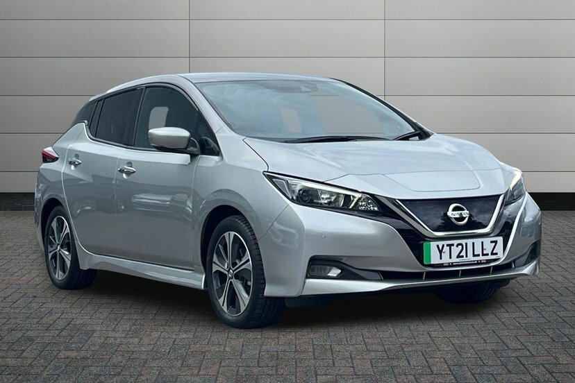 Nissan Leaf 40Kwh N-connecta Hatchback 150 Silver