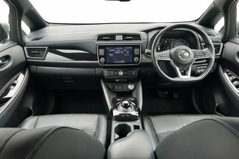 Nissan Leaf 40Kwh N-connecta Hatchback 150 Silver #6