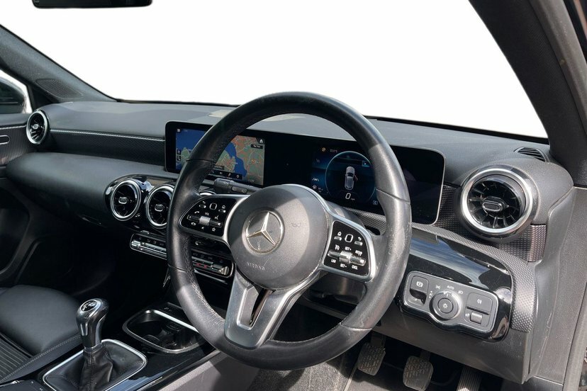 Mercedes-Benz A Class 1.3 A180 Sport Executive Hatchback 7G Black #5