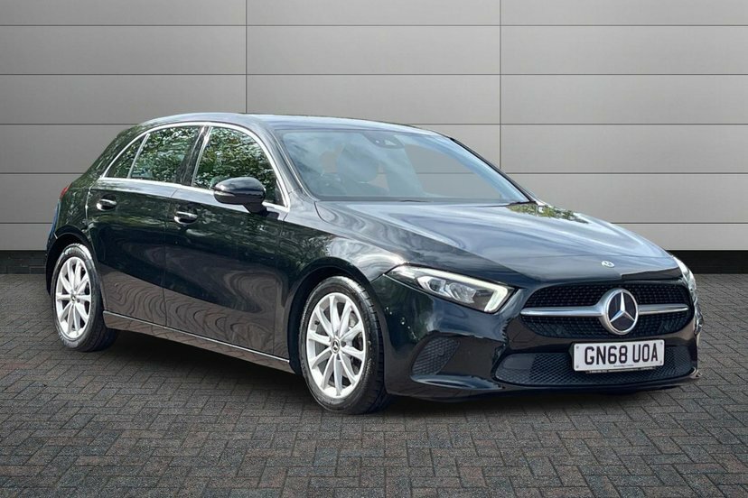 Mercedes-Benz A Class 1.3 A180 Sport Executive Hatchback 7G Black