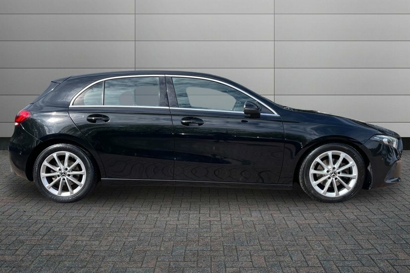 Mercedes-Benz A Class 1.3 A180 Sport Executive Hatchback 7G Black #3