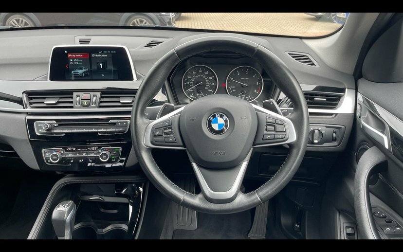 BMW X1 2.0 18D Xline Suv Xdrive 150 Ps Black #5