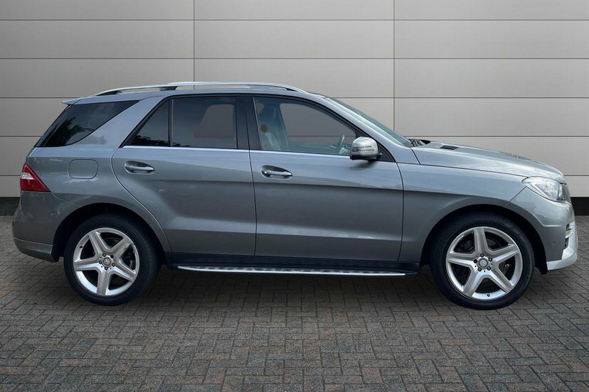 Mercedes-Benz M Class 3.0 Ml350 V6 Bluetec Amg Line Suv G-tro Silver #4