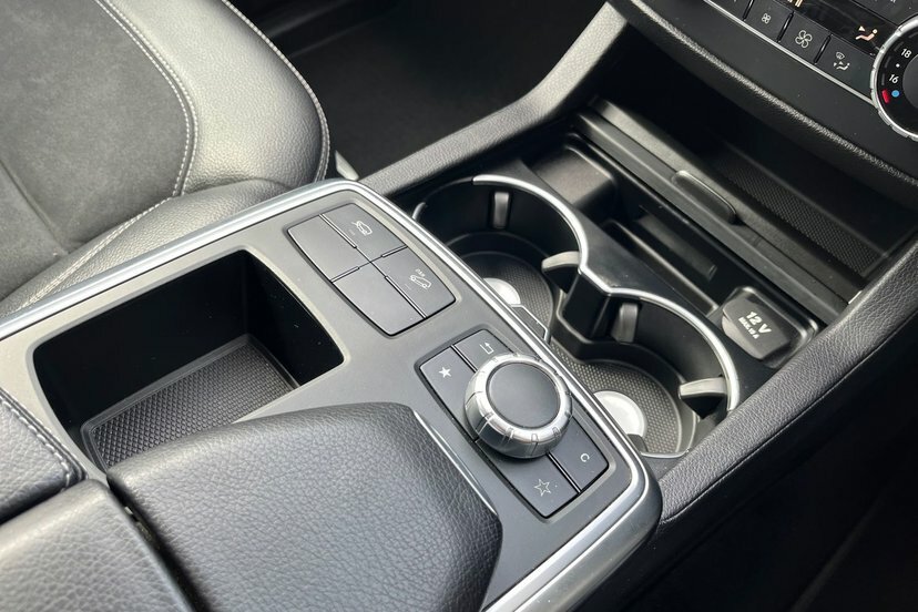 Mercedes-Benz M Class Ml63 Amg Premium Black #8