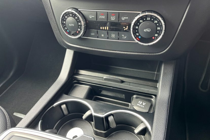 Mercedes-Benz M Class Ml63 Amg Premium Black #22