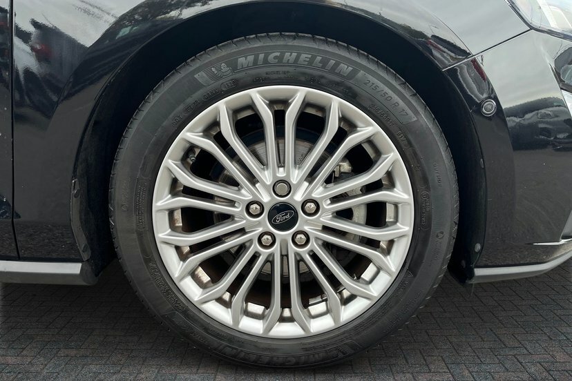 Ford Focus 1.0T Ecoboost Mhev Titanium X Edition Hatchback RA21LPV Black #4