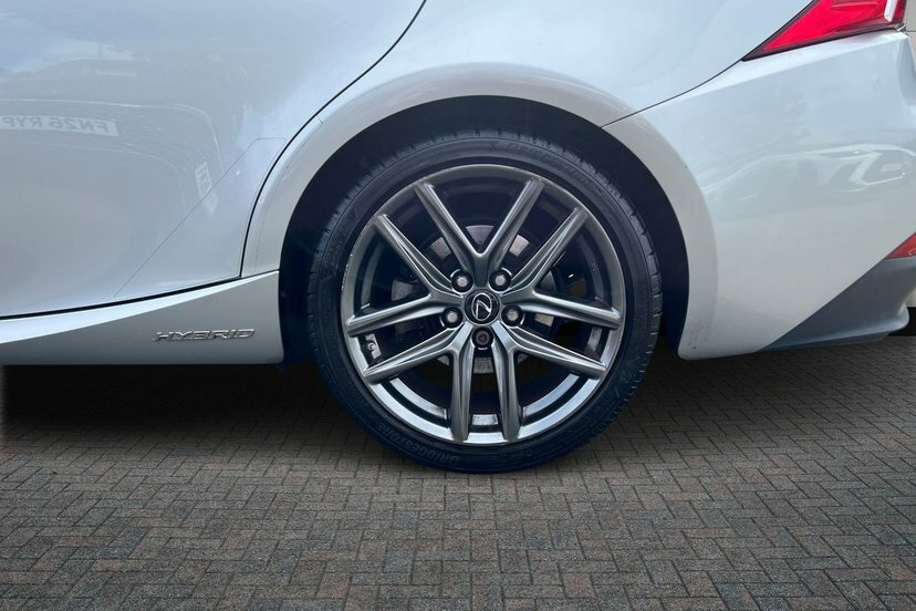 Lexus IS 2.5 300H F Sport Saloon Hybrid E-cvt Eu Silver #5