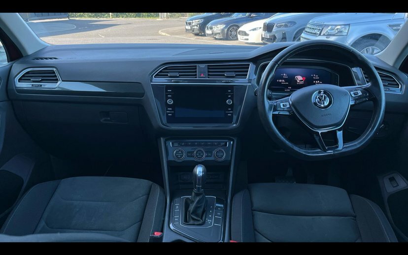 Volkswagen Tiguan 1.5 Tsi Evo Sel Suv Dsg 150 Ps Red #4