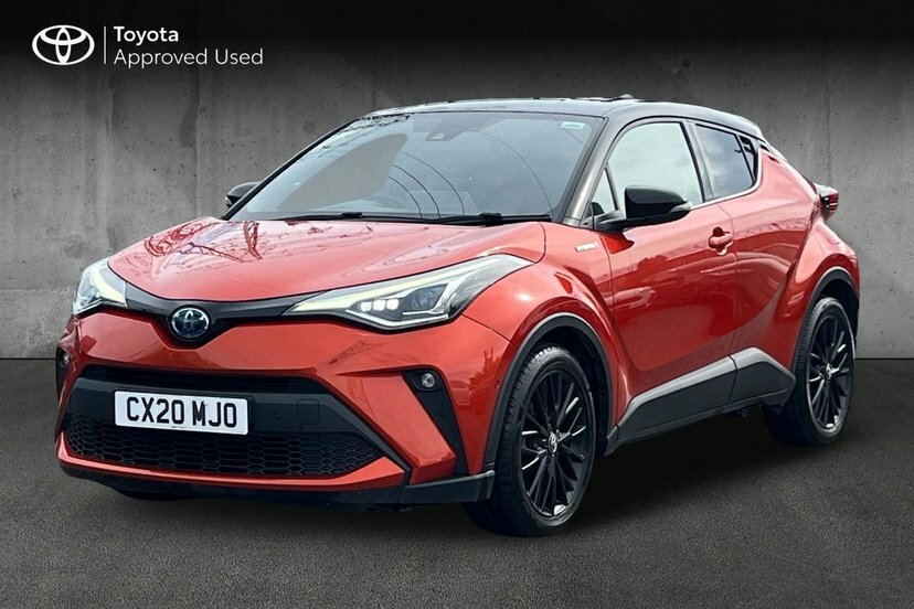 Toyota C-Hr Dynamic White #3