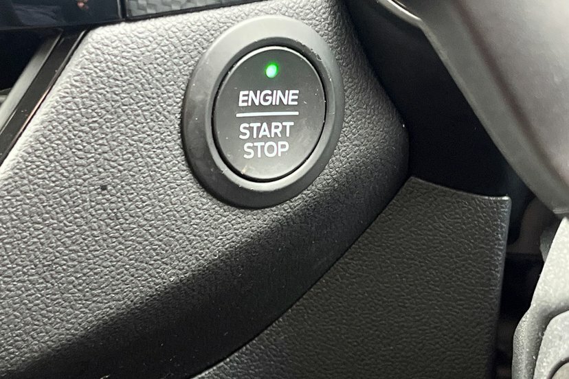 Ford Kuga 2.0 Ecoblue Mhev St-line X Edition Silver #22