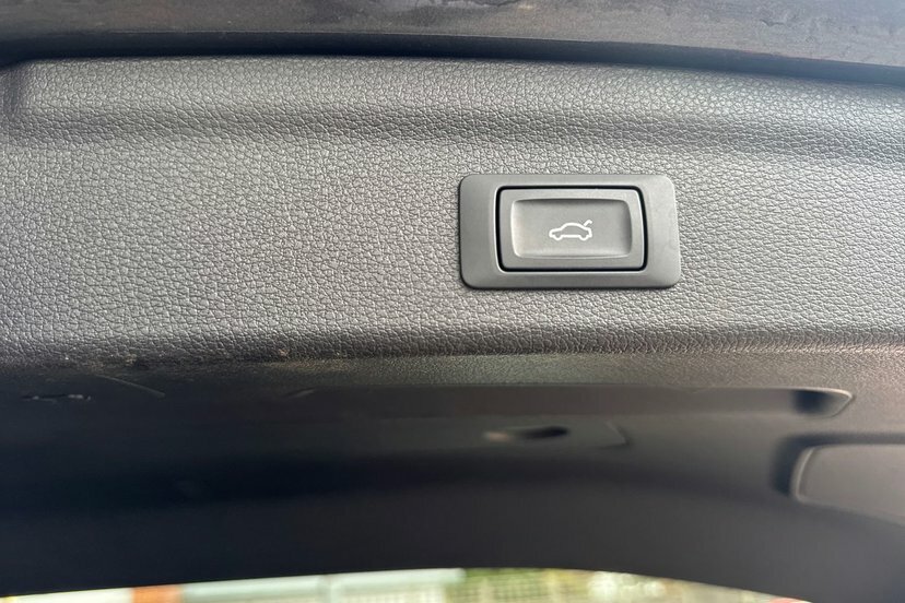 Audi Q3 35 Tfsi S Line Black #23