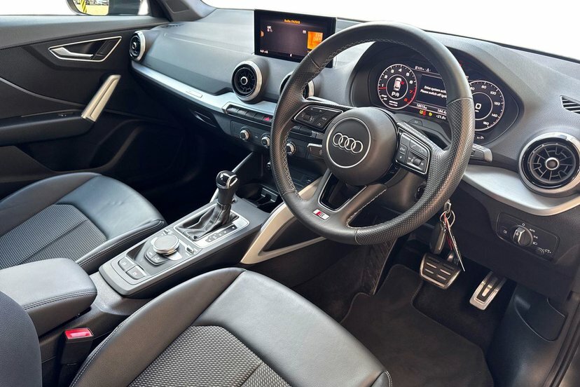 Audi Q2 1.5 Tfsi Cod 35 S Line Suv S Tronic 15 GF72AFX Grey #6