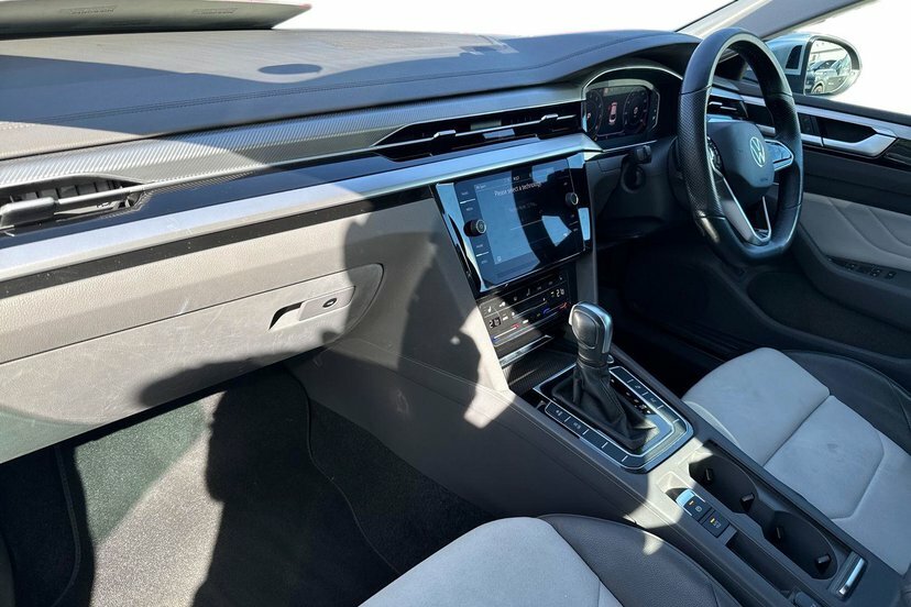 Volkswagen Arteon 2.0 Tsi Elegance Fastback Dsg 190 Ps Blue #2