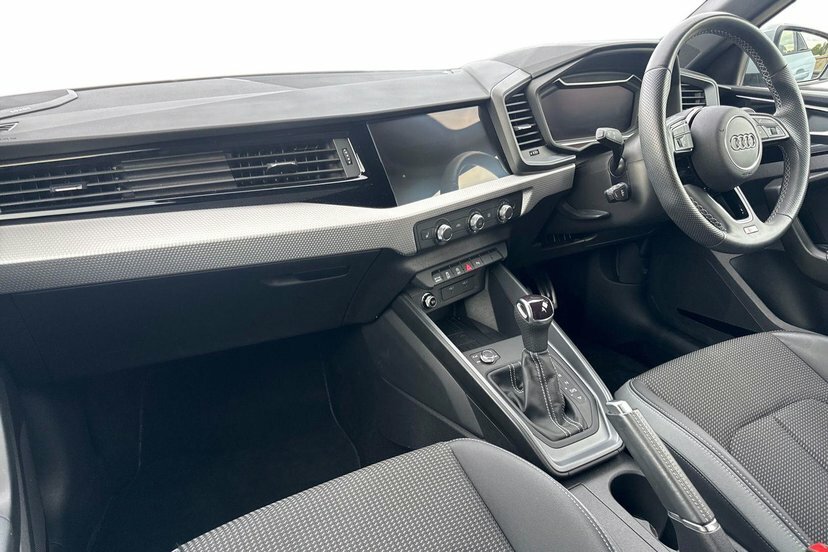 Audi A1 1.5 Tfsi 35 S Line Sportback S Tronic Grey #2