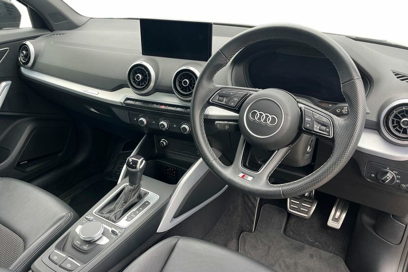 Audi Q2 1.5 Tfsi Cod 35 S Line Suv S Tronic 15 Black #5