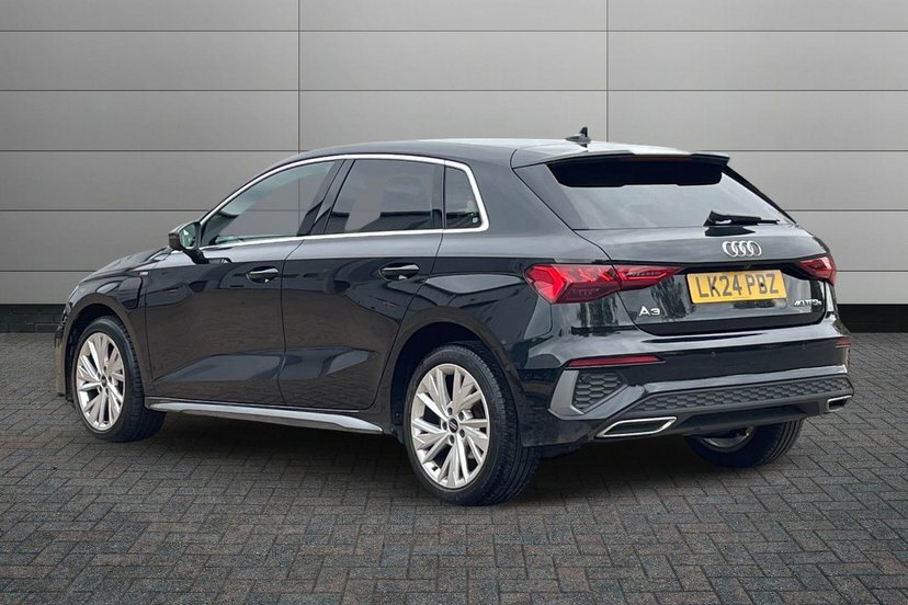 Audi A3 1.4 Tfsie 40 S Line Sportback Plug-in H Black #3
