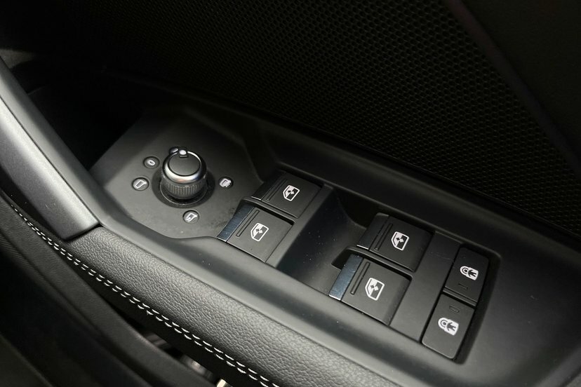 Audi A3 30 Tfsi S Line S Tronic Black #35