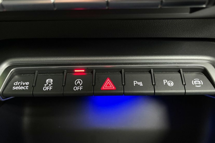 Audi A3 30 Tfsi S Line S Tronic Black #20