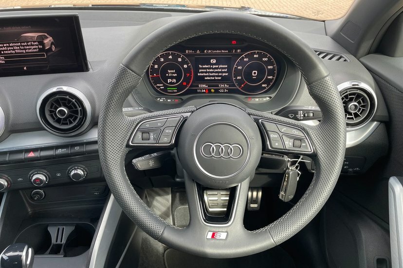 Audi Q2 30 Tfsi 116 Black Edition Tech Black #19