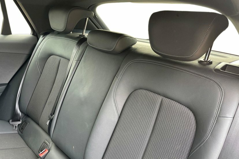 Audi Q2 30 Tfsi 116 Black Edition Tech Black #8