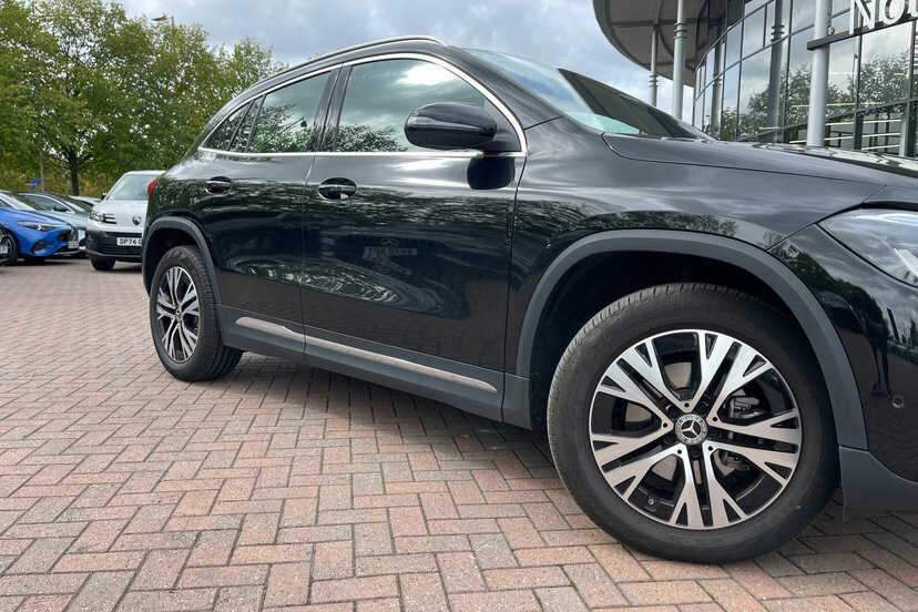 Mercedes-Benz GLA Class Suv White #37