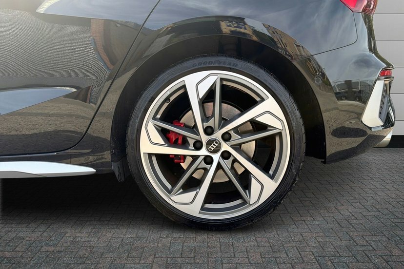 Audi S3 2.0 Tfsi Sportback S Tronic Quattro 31 Black #5