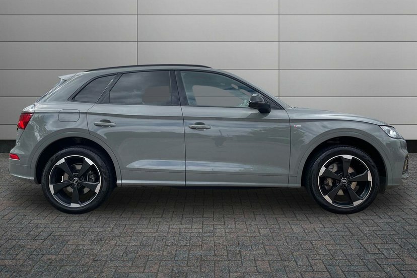 Audi Q5 2.0 Tfsi 45 Black Edition Suv S Tronic Grey #4