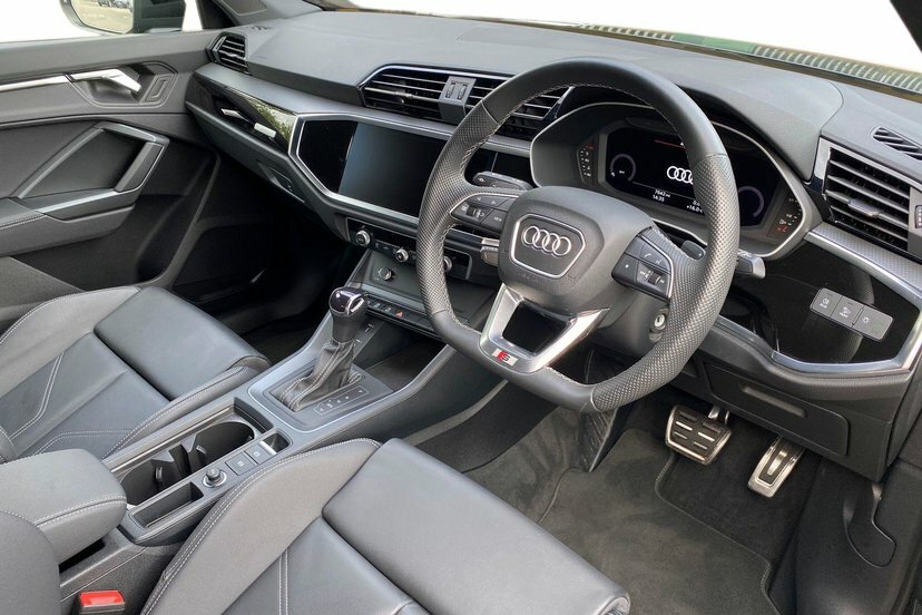 Audi Q3 1.5 Tfsi Cod 35 Black Edition Suv S Tro Grey #6