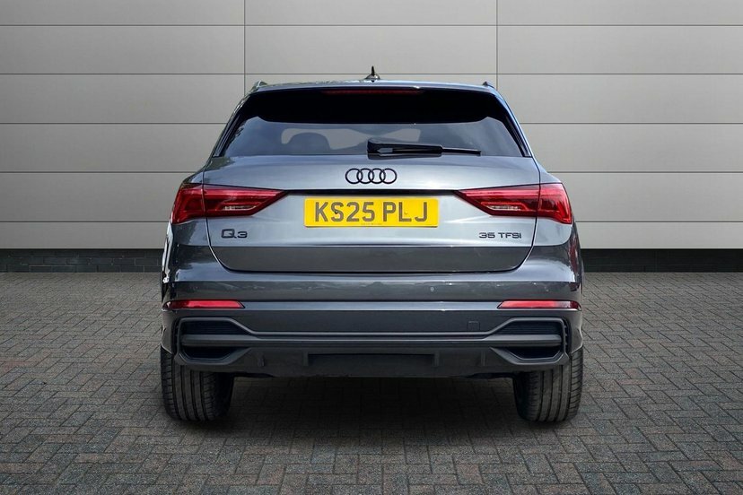 Audi Q3 35 Tfsi Black Edition S Tronic Tech Pack Blue #11
