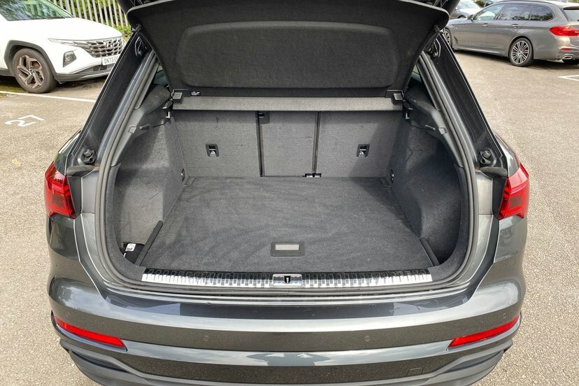 Audi Q3 35 Tfsi Black Edition S Tronic Tech Pack Blue #12