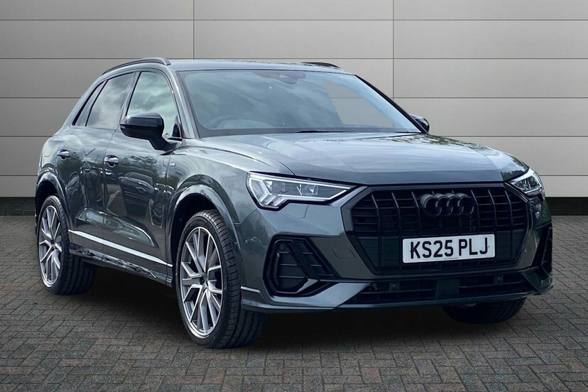 Audi Q3 1.5 Tfsi Cod 35 Black Edition Suv S Tro Grey