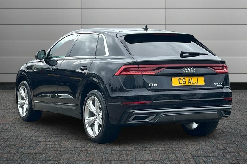 Audi Q8 3.0 Tdi V6 50 S Line Suv Tiptronic Quat Black #3