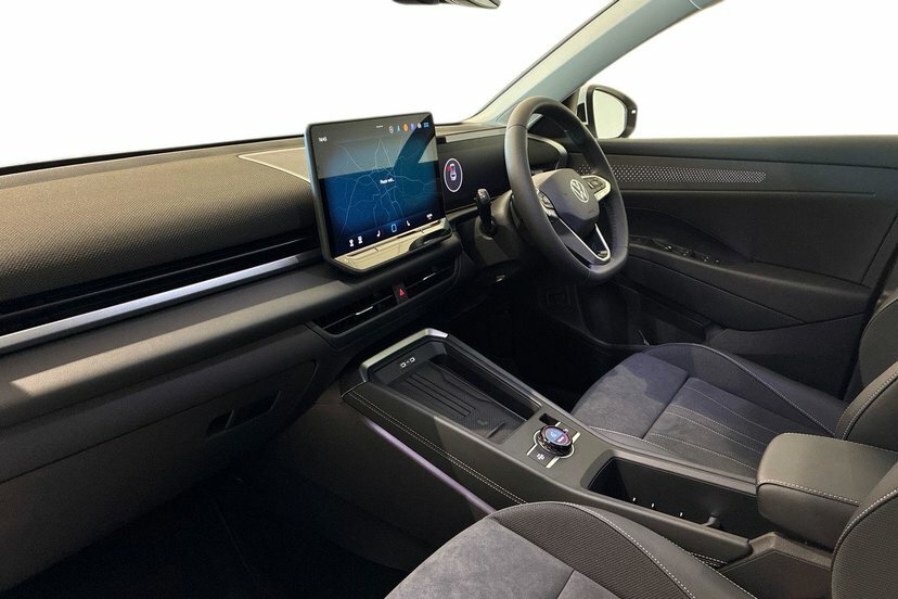 Volkswagen T-Roc 1.5 Etsi Mhev Style Suv Hybrid Dsg 150 White #2