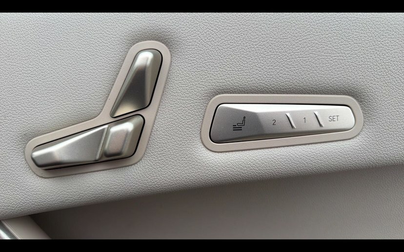 BMW iX M Sport Grey #25