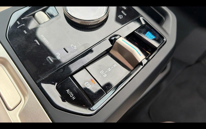 BMW iX M Sport Grey #18