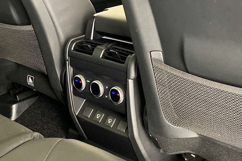 Land Rover Defender 110 3.0 D250 X-dynamic Se 110 Black #18