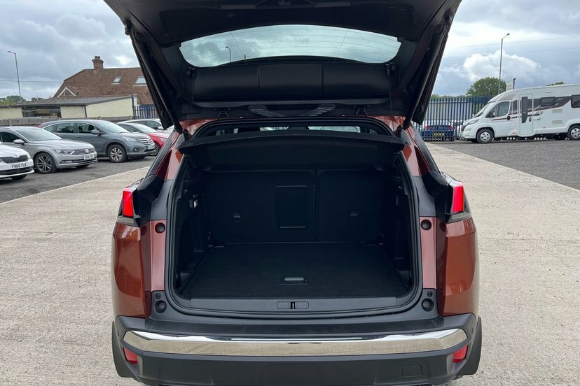 Peugeot 3008 1.2 Puretech Active 2017 Brown #9