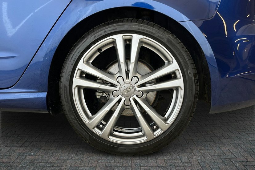 Audi A3 2.0 Tdi S Line Sportback Blue #5