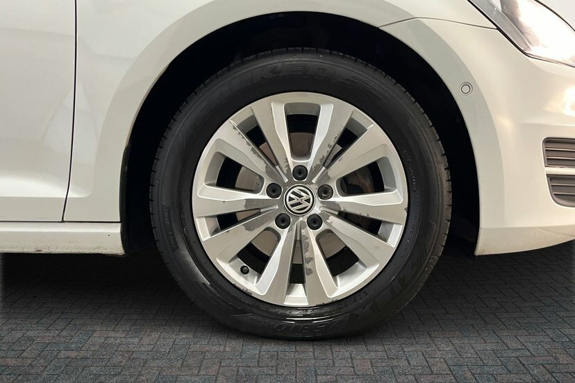 Volkswagen Golf 1.4 Tsi Bluemotion Tech Se Hatchback Ma White #5
