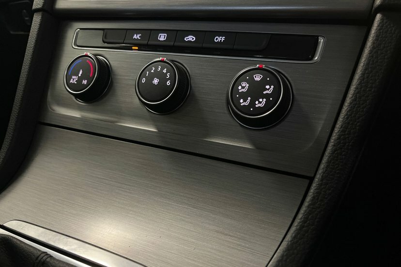 Volkswagen Golf Golf Se Bluemotion Technology Tdi Black #15