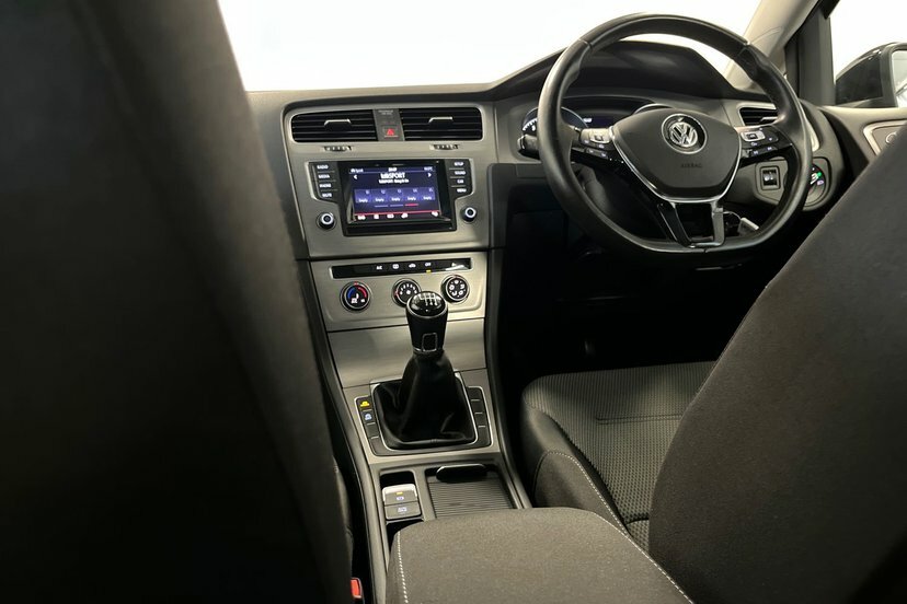 Volkswagen Golf Golf Se Bluemotion Technology Tdi Black #21