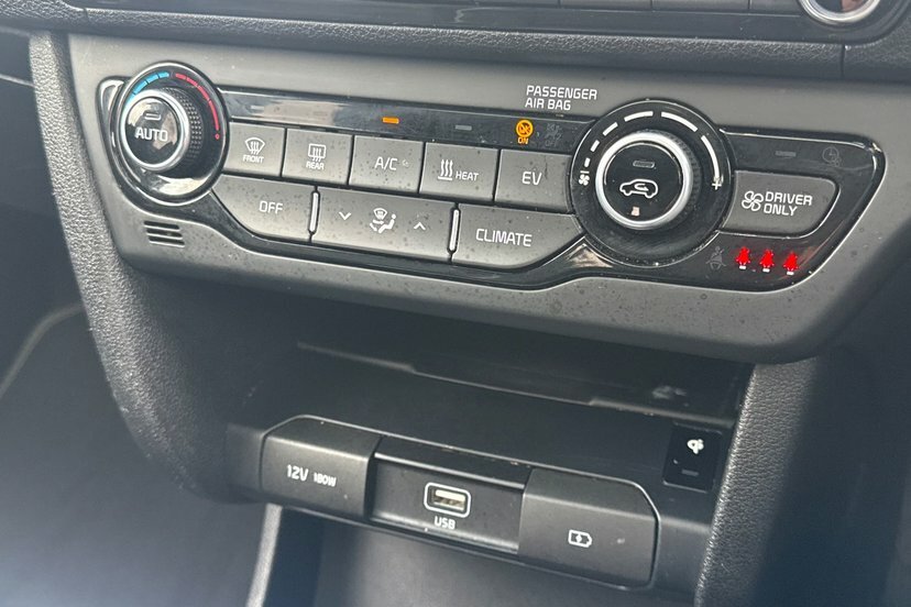 Kia e-Niro 64Kwh 4 Plus Suv Red #17