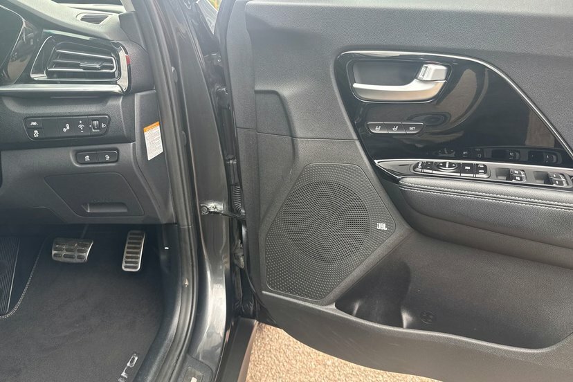 Kia e-Niro 64Kwh 4 Plus Suv Red #10