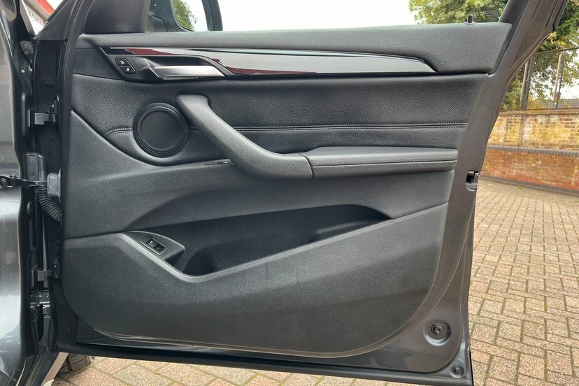 BMW X1 Xdrive 20D Xline Step 2016 Grey #10