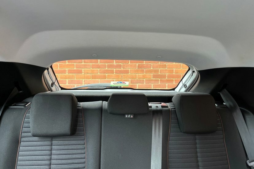 Peugeot 208 Puretech Active Premium Plus Ss Black #23