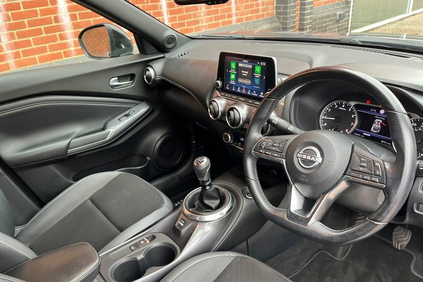 Nissan Juke Acenta Dig-t Red #26